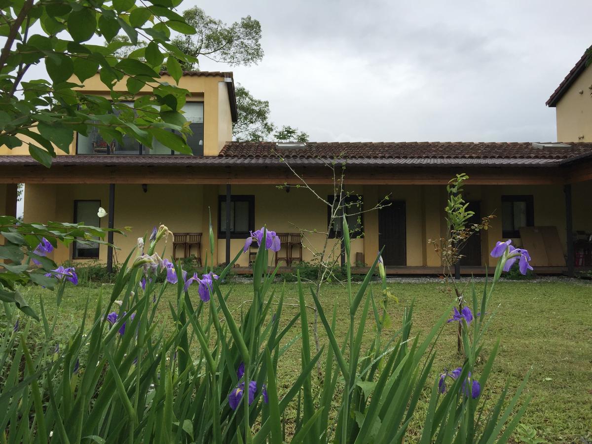 麵包樹舍 Breadfruit B&B Guangfu Exteriér fotografie
